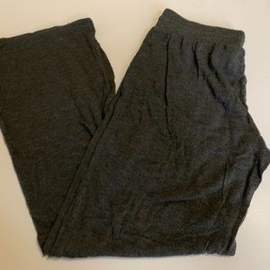 STARS ABOVE FLOWY YOGA PANTS